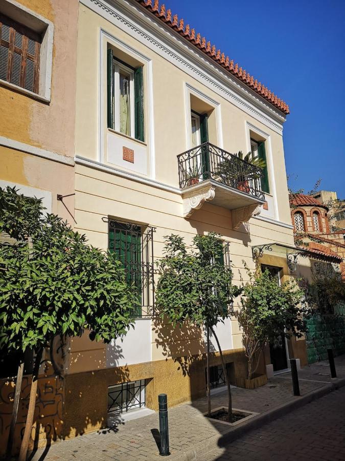 Psyri Neoclassical House With Yard أثينا المظهر الخارجي الصورة
